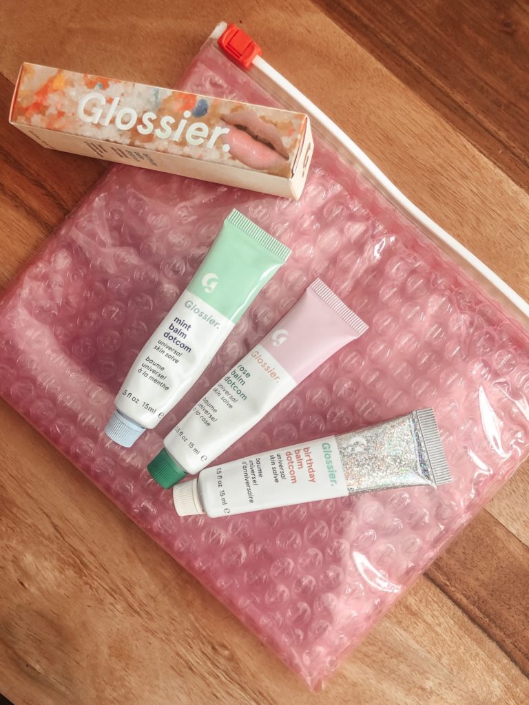 The minimal make up brand: Glossier