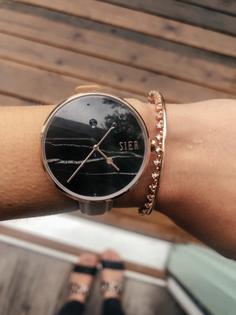 Unique Watches: A Gorgeous Piece.